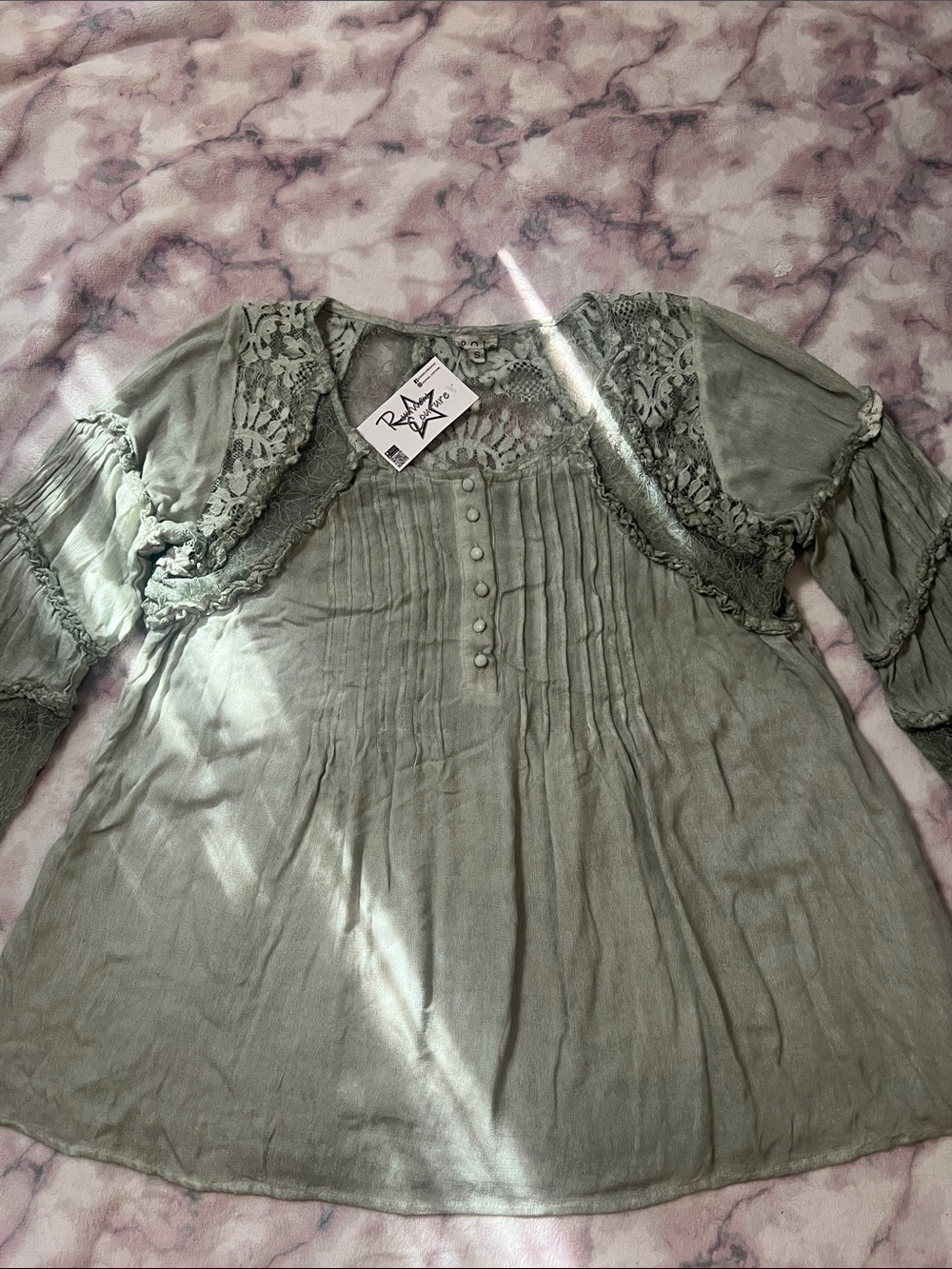 POL Green Lace Top